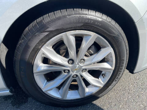 2022 Chevrolet Malibu LT