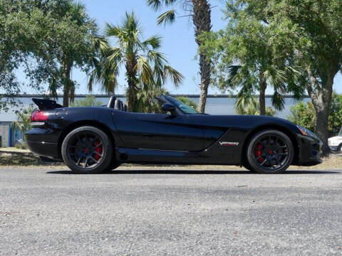 2004 Dodge Viper SRT-10