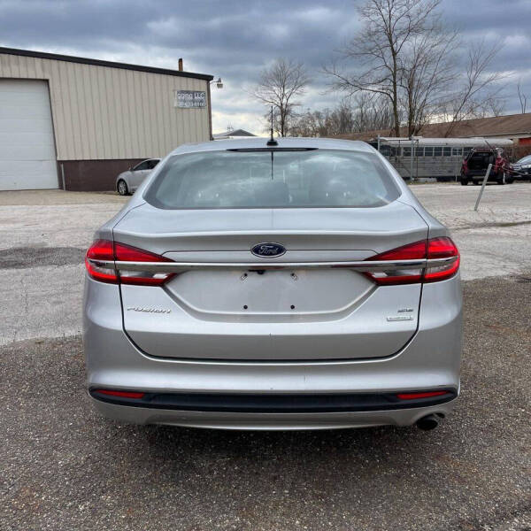 2018 Ford Fusion SE