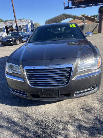 2013 Chrysler 300 C