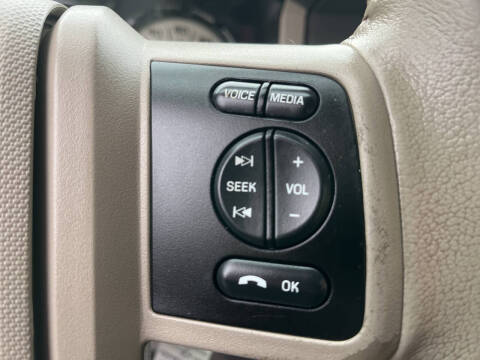 2012 Ford Expedition XLT