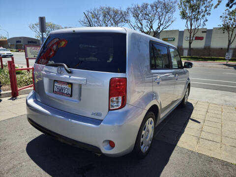2014 Scion xB