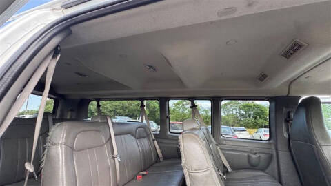 2017 Chevrolet Express LS 3500