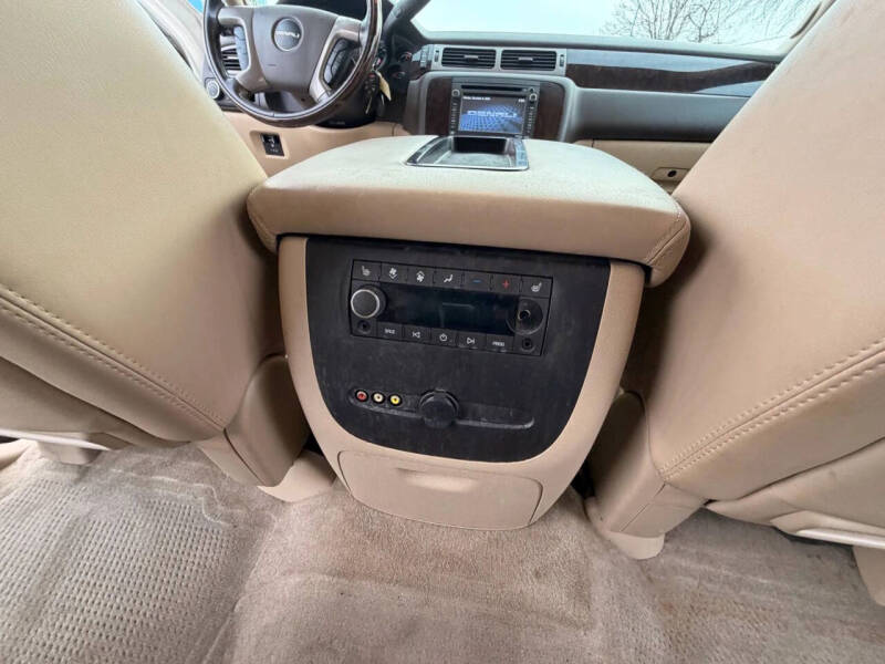 2014 GMC Yukon XL Denali