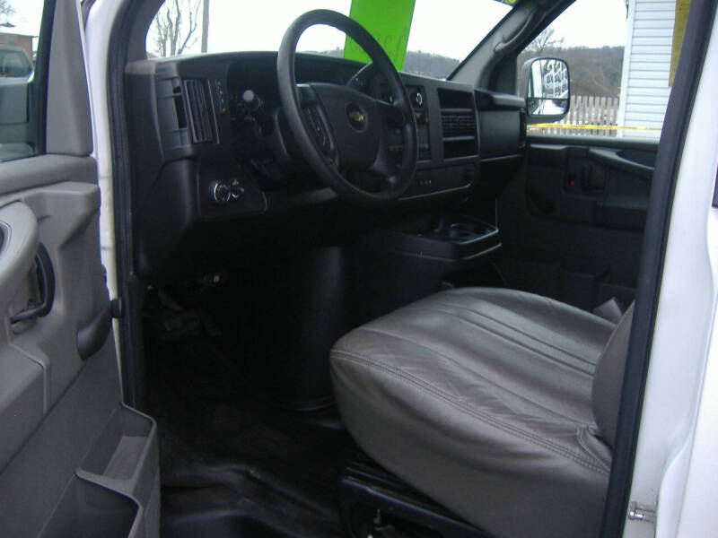 2011 Chevrolet Express LS 3500