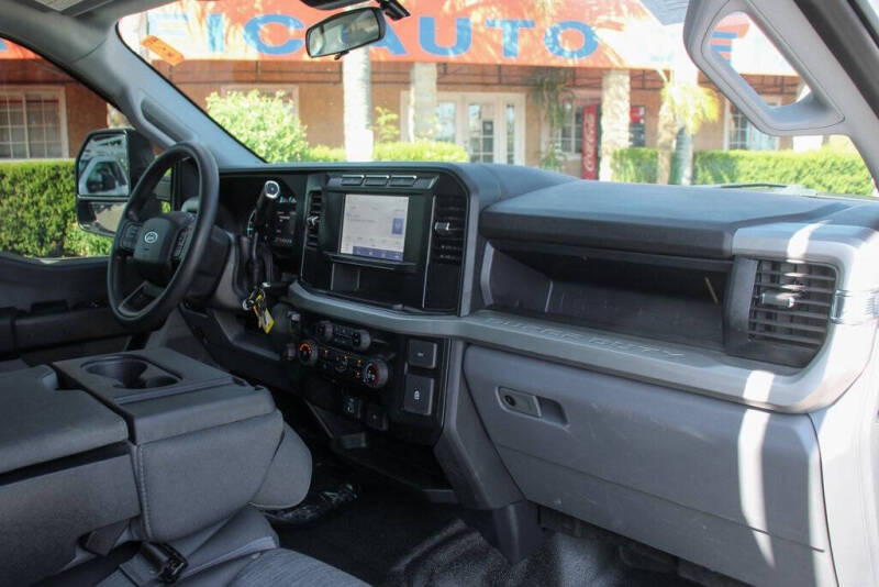 2023 Ford F-350 Super Duty XL