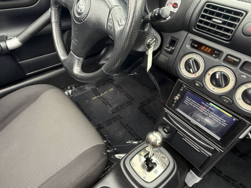 2003 Toyota MR2 Spyder