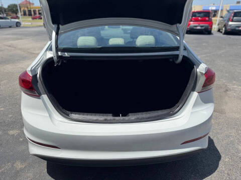 2017 Hyundai Elantra