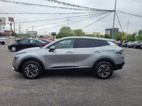 2023 Kia Sportage for sale at Crosspointe Auto Sales in Amarillo TX