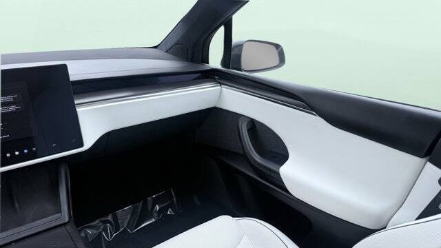 2022 Tesla Model X Plaid