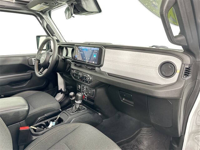 2024 Jeep Wrangler Willys 4xe