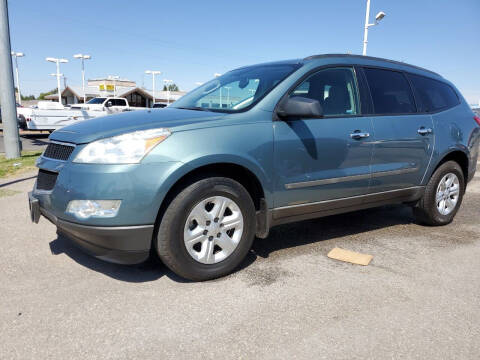 2009 Chevrolet Traverse for sale at Revolution Auto Group in Idaho Falls ID