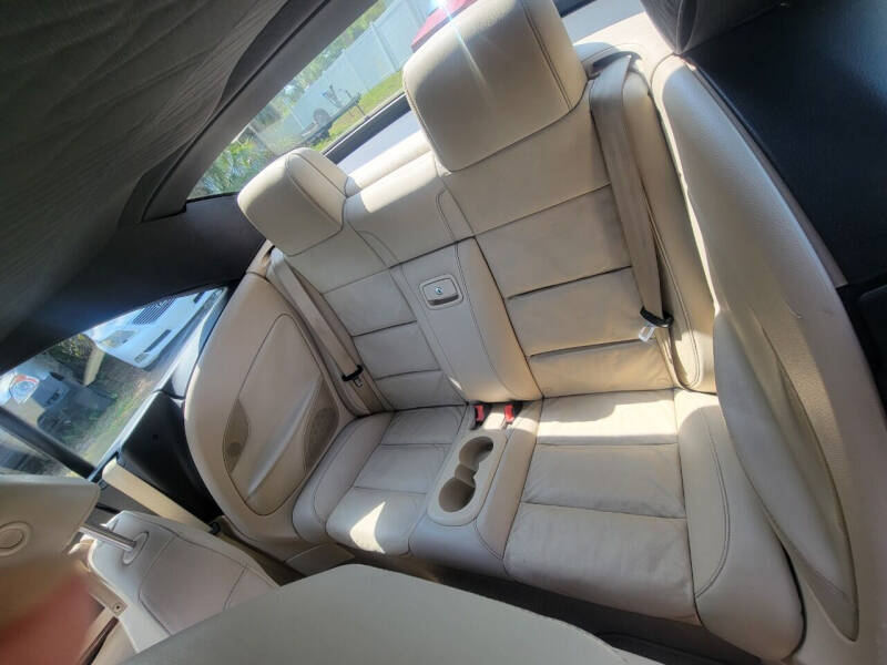 2012 Volkswagen Eos Executive SULEV