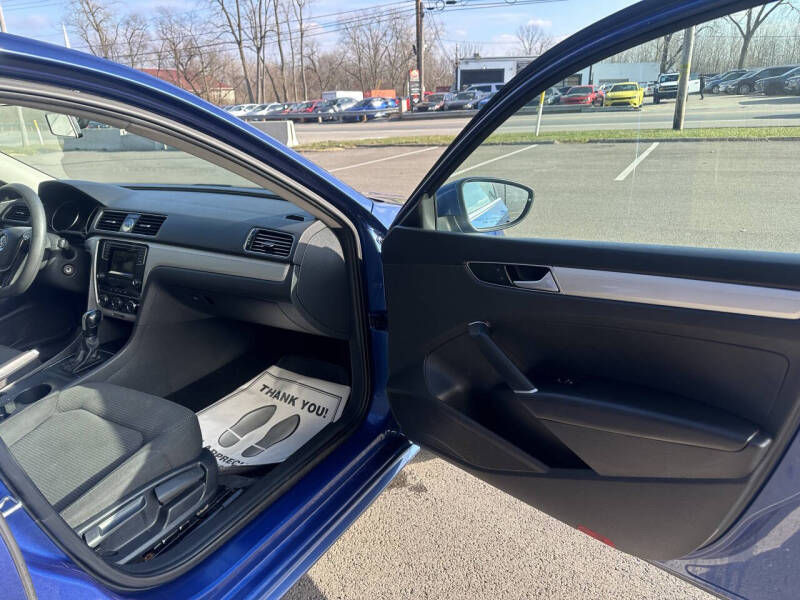 2016 Volkswagen Passat 1.8T S