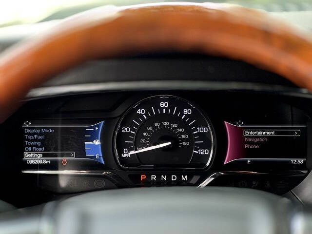 2017 Lincoln Navigator L Select