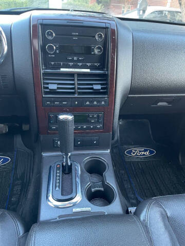 2010 Ford Explorer Limited