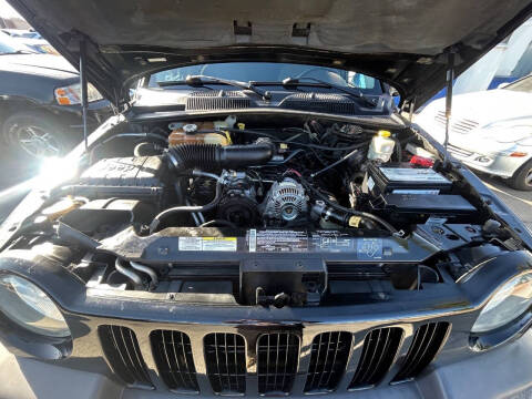 2004 Jeep Liberty Sport