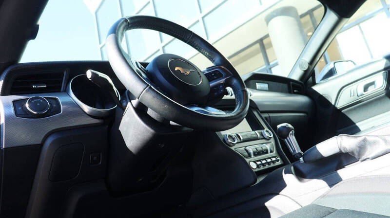 2019 Ford Mustang EcoBoost