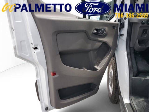 2025 Ford Transit 250