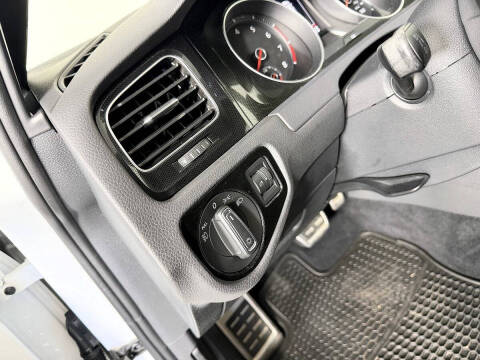 2017 Volkswagen Golf GTI S