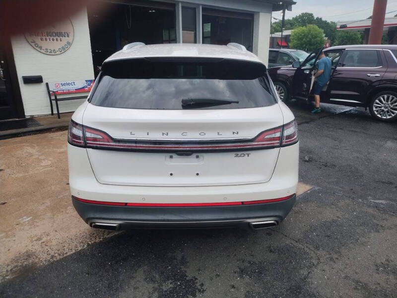 2019 Lincoln Nautilus Select