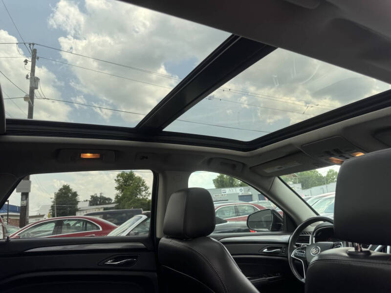 2016 Cadillac SRX Performance Collection