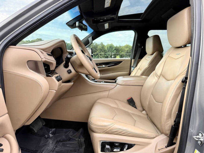 2018 Cadillac Escalade ESV Platinum