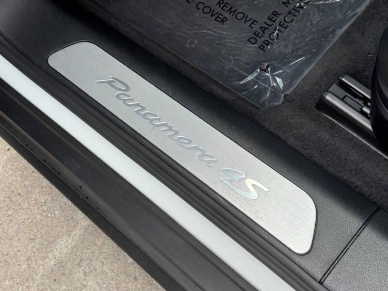 2021 Porsche Panamera 4S E-Hybrid