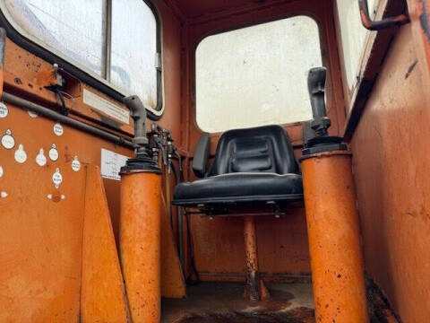 2007 Freightliner M2 106