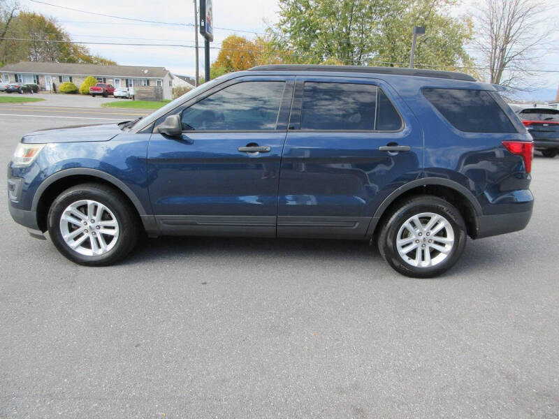 2016 Ford Explorer
