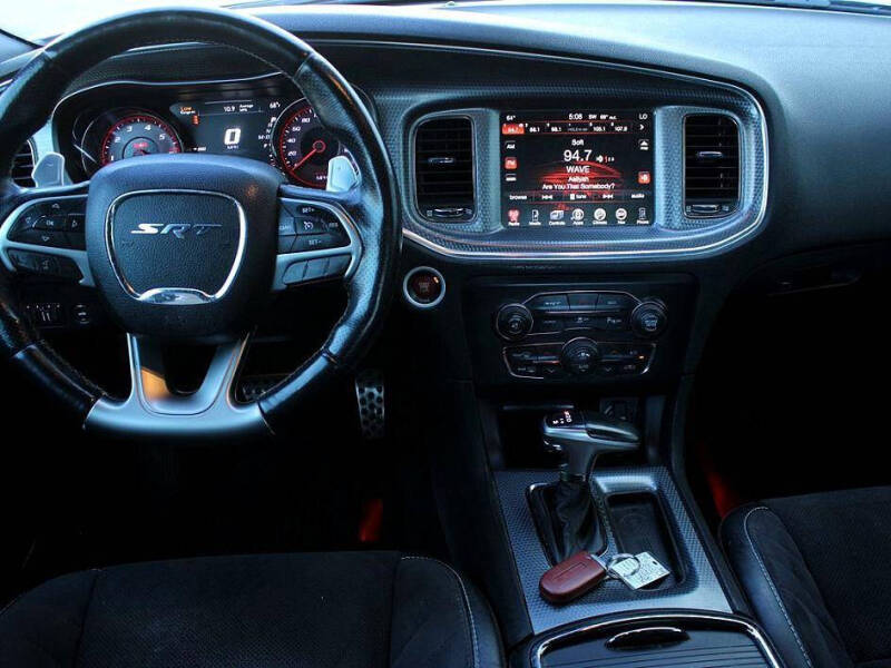 2016 Dodge Charger SRT Hellcat