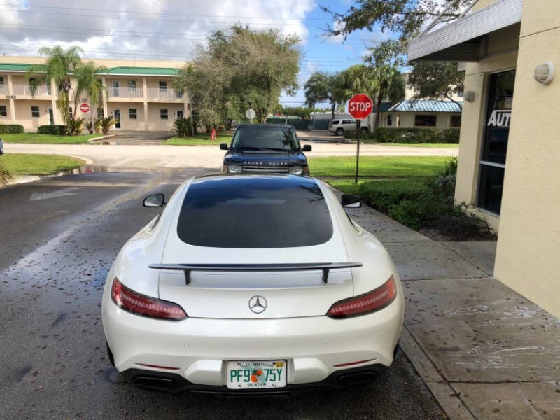 2017 Mercedes-Benz AMG GT