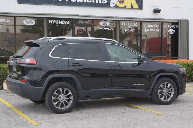2019 Jeep Cherokee Latitude Plus