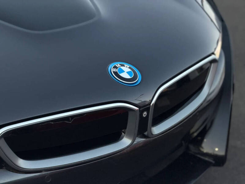 2015 BMW i8