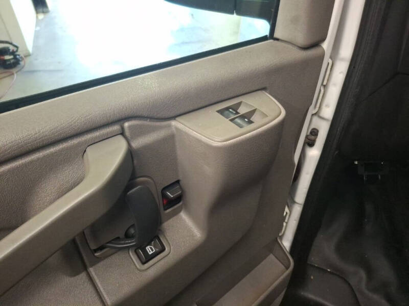 2019 GMC Savana 2500