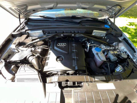 2012 Audi Q5 2.0T quattro Premium Plus