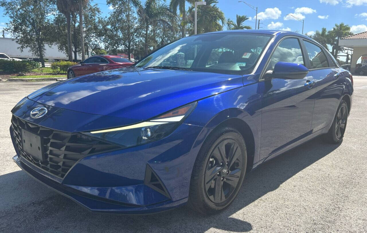 2021 Hyundai Elantra  - $19,800