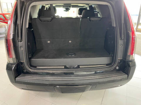 2020 Cadillac Escalade Luxury