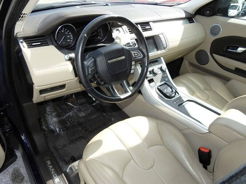 2015 Land Rover Range Rover Evoque  - $18,900
