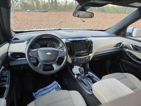 2023 Chevrolet Traverse LS