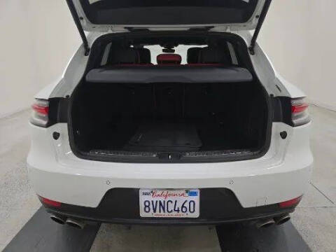 2021 Porsche Macan S