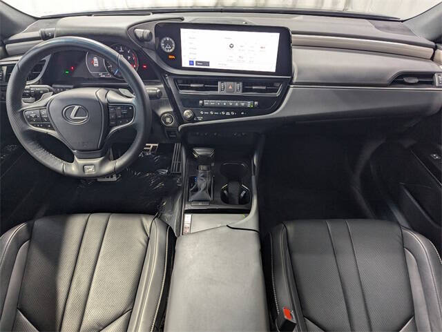 2023 Lexus ES 350 F SPORT Handling