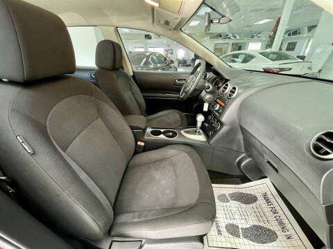 2011 Nissan Rogue SV