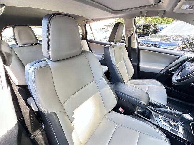 2018 Toyota RAV4 Hybrid Limited