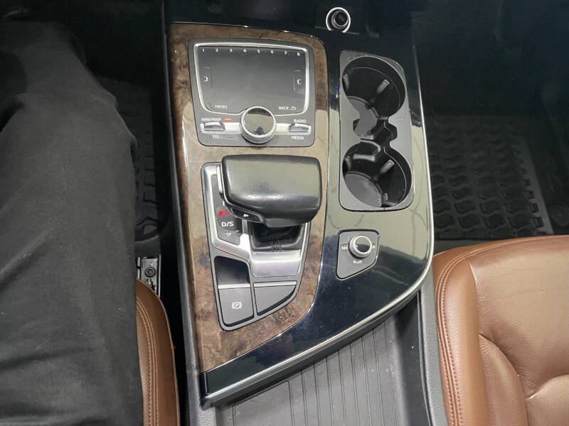 2017 Audi Q7 3.0T quattro Premium Plus