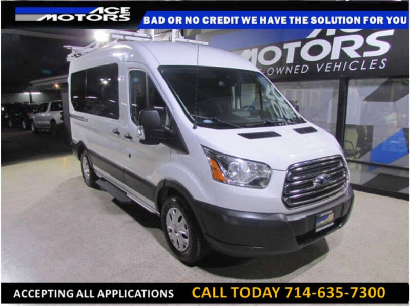 2016 Ford Transit XLT's photo