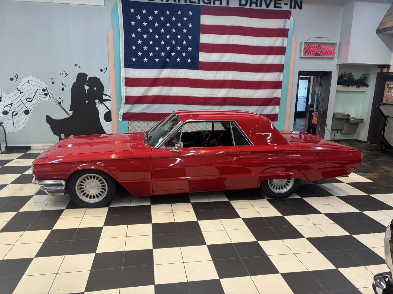 1964 Ford Thunderbird 4