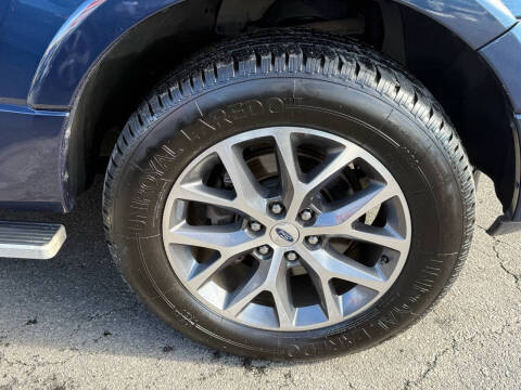 2017 Ford Expedition XLT