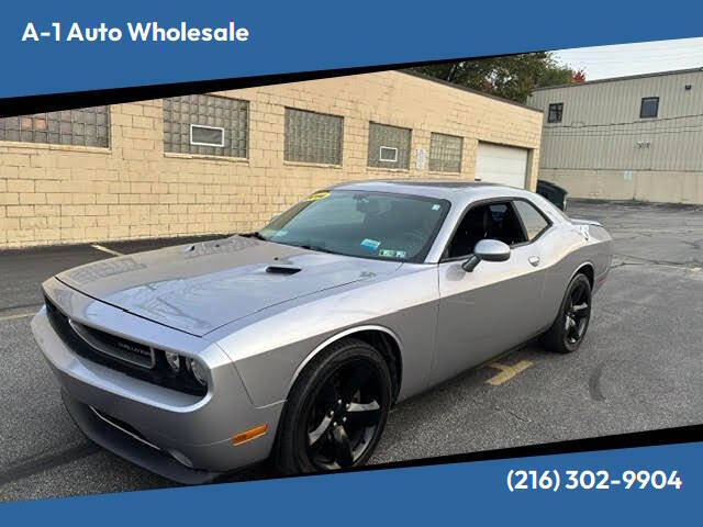 2014 Dodge Challenger SXT Plus