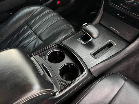 2014 Chrysler 300 S